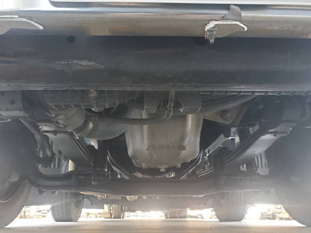 日野プロフィアセルフクレーン4段大型（10t）[写真31]