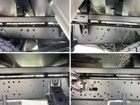 トヨタトヨエース平ボディ小型（2t・3t）[写真12]