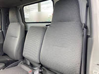 トヨタトヨエース平ボディ小型（2t・3t）[写真29]