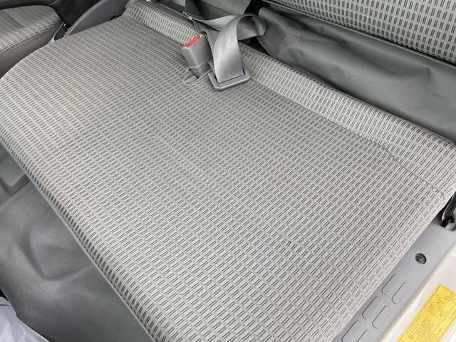 トヨタトヨエース平ボディ小型（2t・3t）[写真29]