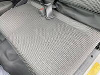 トヨタトヨエース平ボディ小型（2t・3t）[写真30]