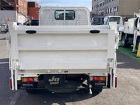 トヨタトヨエース平ボディ小型（2t・3t）[写真10]