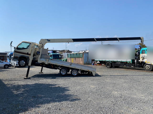 三菱ふそうキャンターセルフクレーン4段小型（2t・3t）[写真02]