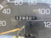 三菱ふそうキャンターセルフクレーン4段小型（2t・3t）[写真22]