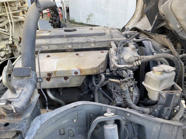 三菱ふそうキャンターセルフクレーン4段小型（2t・3t）[写真26]