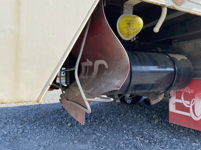 三菱ふそうキャンターセルフクレーン4段小型（2t・3t）[写真35]