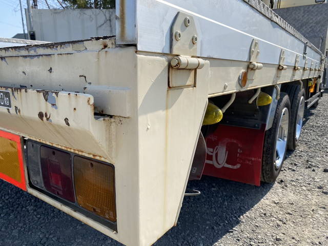 三菱ふそうキャンターセルフクレーン4段小型（2t・3t）[写真39]