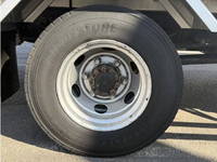 いすゞフォワードアルミウイング中型（4t）[写真23]