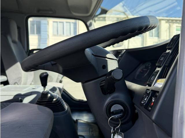 いすゞフォワードアルミウイング中型（4t）[写真39]