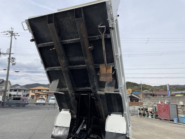 日野デュトロダンプ小型（2t・3t）[写真17]