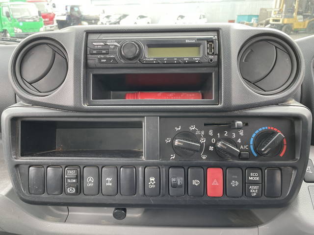 日野デュトロダンプ小型（2t・3t）[写真37]