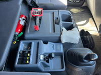 いすゞフォワードクレーン4段増トン（6t・8t）[写真34]