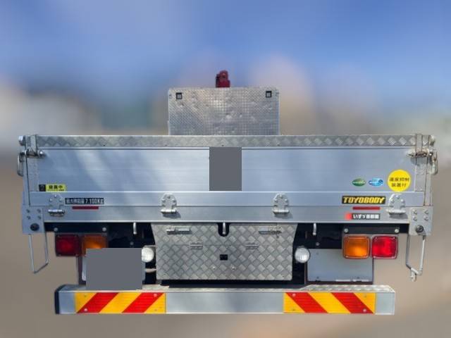 いすゞフォワードクレーン4段増トン（6t・8t）[写真07]