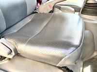 いすゞエルフパネルバン小型（2t・3t）[写真14]