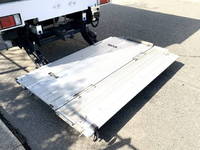 いすゞエルフパネルバン小型（2t・3t）[写真20]