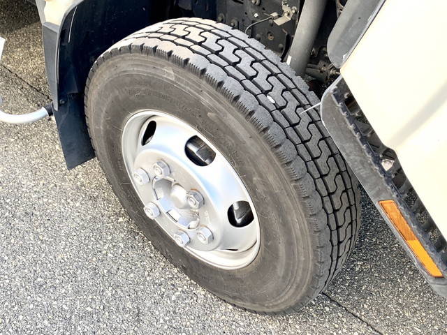 いすゞエルフパネルバン小型（2t・3t）[写真26]