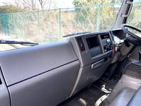 いすゞエルフパネルバン小型（2t・3t）[写真36]