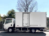 いすゞエルフパネルバン小型（2t・3t）[写真04]