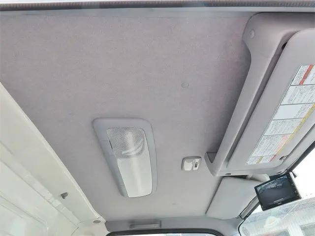 いすゞエルフアルミウイング小型（2t・3t）[写真20]