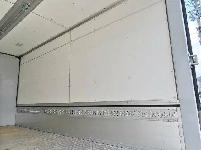 いすゞエルフアルミウイング小型（2t・3t）[写真25]