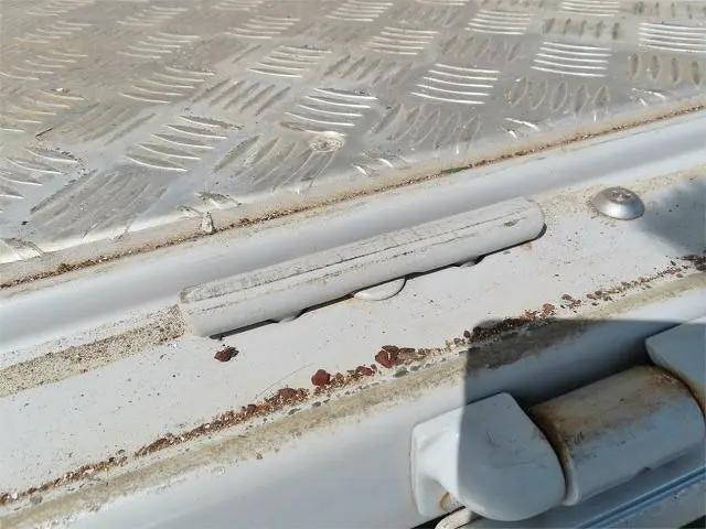 いすゞエルフアルミウイング小型（2t・3t）[写真28]