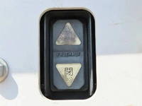 いすゞエルフアルミウイング小型（2t・3t）[写真32]