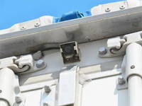 いすゞエルフアルミウイング小型（2t・3t）[写真33]