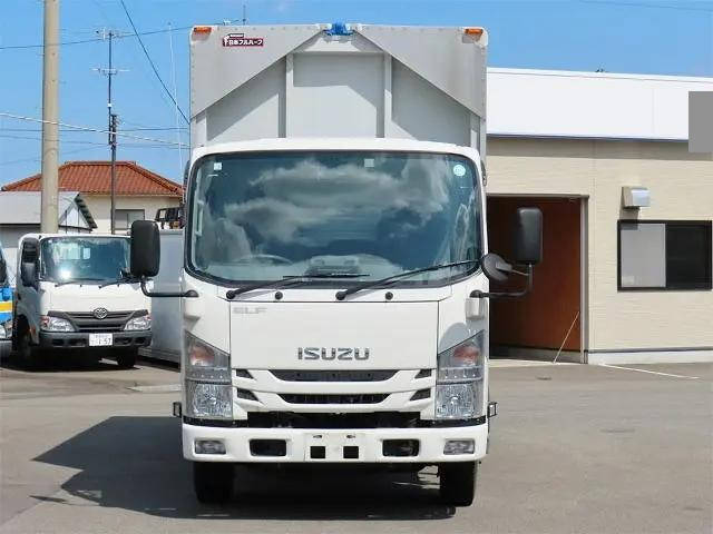 いすゞエルフアルミウイング小型（2t・3t）[写真05]