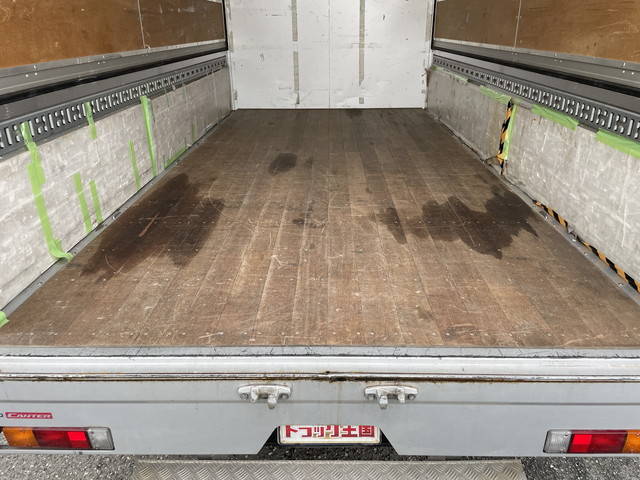 三菱ふそうキャンターアルミウイング小型（2t・3t）[写真13]