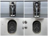 三菱ふそうキャンターアルミウイング小型（2t・3t）[写真16]