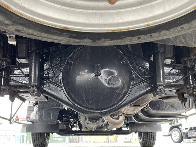 三菱ふそうキャンターアルミウイング小型（2t・3t）[写真24]