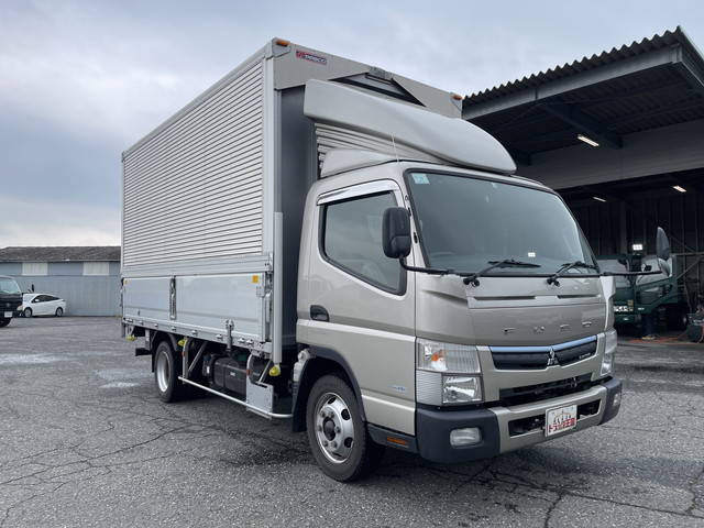 三菱ふそうキャンターアルミウイング小型（2t・3t）[写真03]