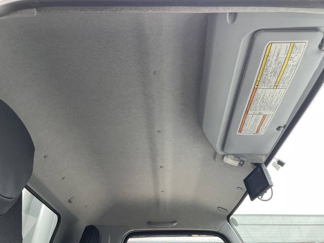 三菱ふそうキャンターアルミウイング小型（2t・3t）[写真35]