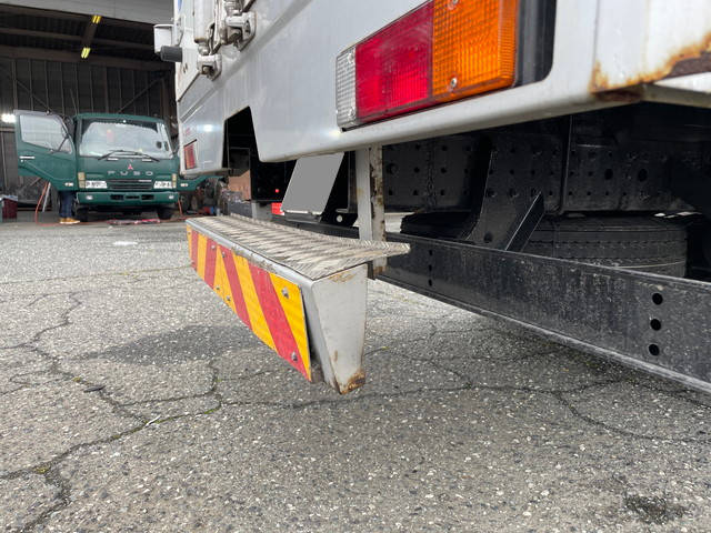 三菱ふそうキャンターアルミウイング小型（2t・3t）[写真39]