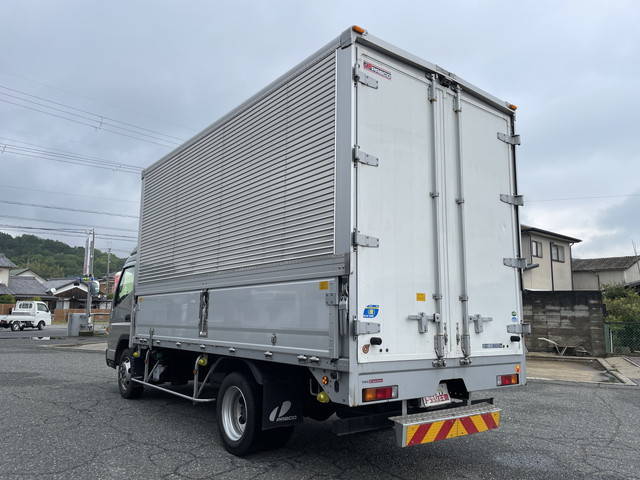 三菱ふそうキャンターアルミウイング小型（2t・3t）[写真04]