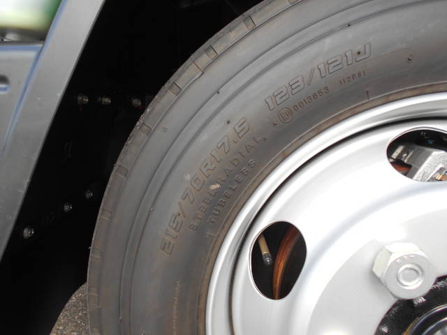 三菱ふそうキャンタークレーン5段小型（2t・3t）[写真23]