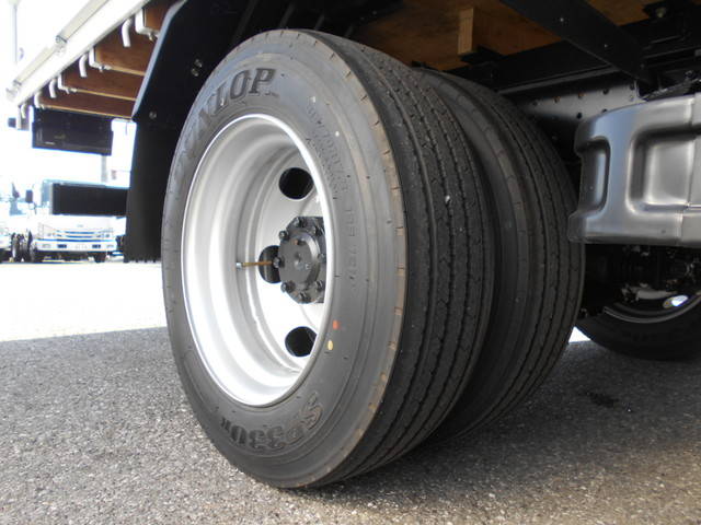 三菱ふそうキャンタークレーン5段小型（2t・3t）[写真24]