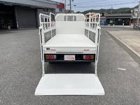 日野デュトロ平ボディ小型（2t・3t）[写真14]