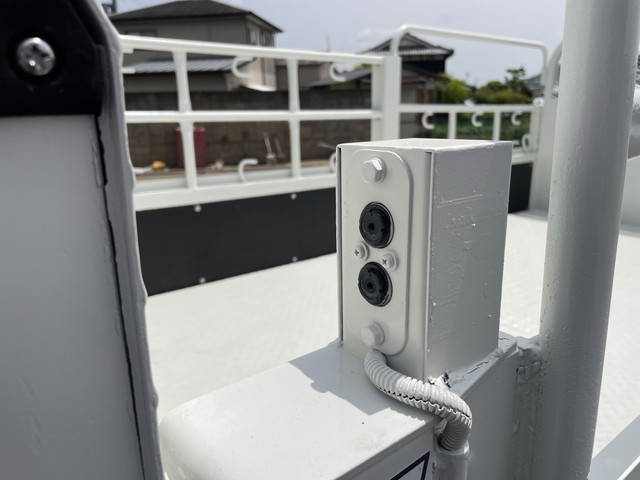 日野デュトロ平ボディ小型（2t・3t）[写真18]