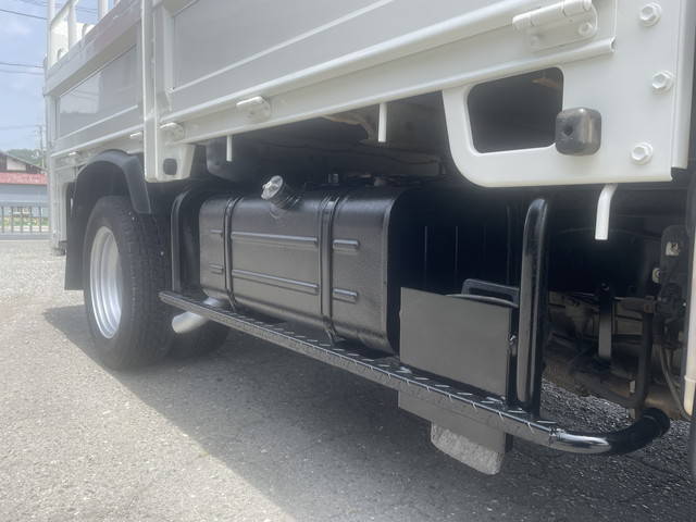 日野デュトロ平ボディ小型（2t・3t）[写真21]