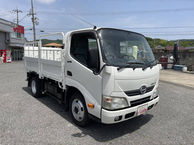 日野デュトロ平ボディ小型（2t・3t）[写真03]