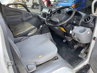 日野デュトロ平ボディ小型（2t・3t）[写真34]