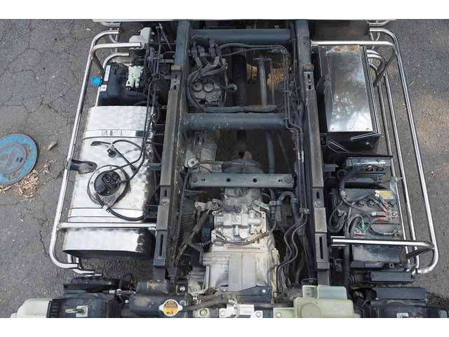 三菱ふそうキャンターダンプ小型（2t・3t）[写真19]