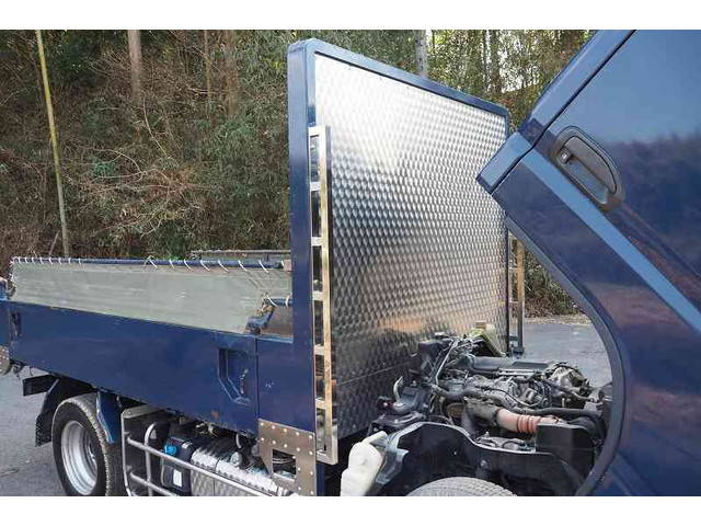 三菱ふそうキャンターダンプ小型（2t・3t）[写真30]