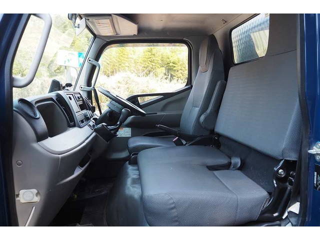 三菱ふそうキャンターダンプ小型（2t・3t）[写真32]