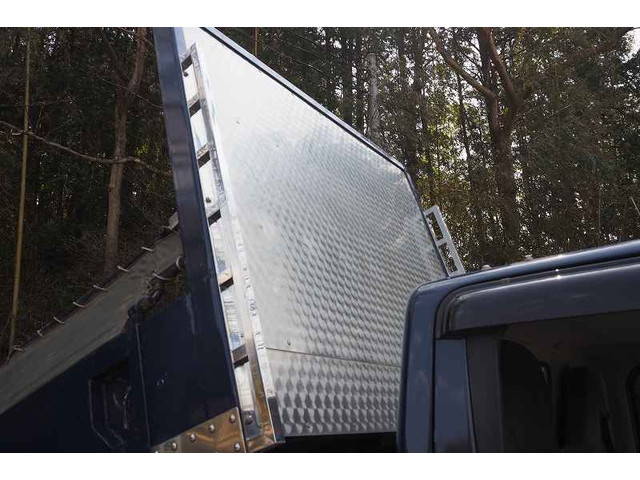 三菱ふそうキャンターダンプ小型（2t・3t）[写真08]