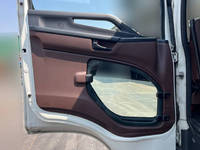 日野レンジャークレーン4段増トン（6t・8t）[写真29]