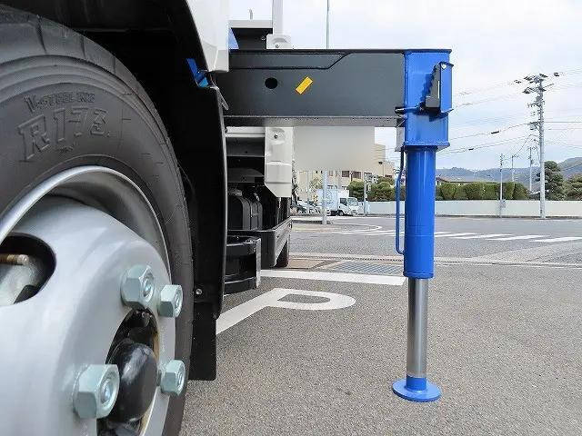 日野デュトロクレーン4段小型（2t・3t）[写真30]