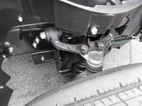 三菱ふそうキャンター平ボディ小型（2t・3t）[写真24]