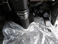 三菱ふそうキャンター平ボディ小型（2t・3t）[写真05]